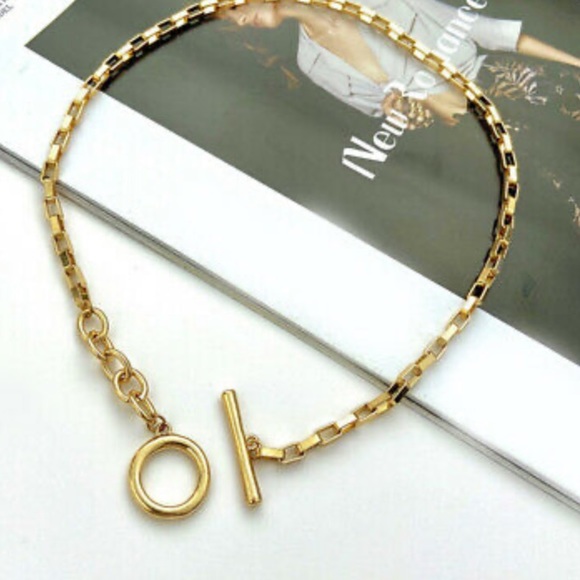 New 18k Gold Plated short necklace - Picture 9 of 10